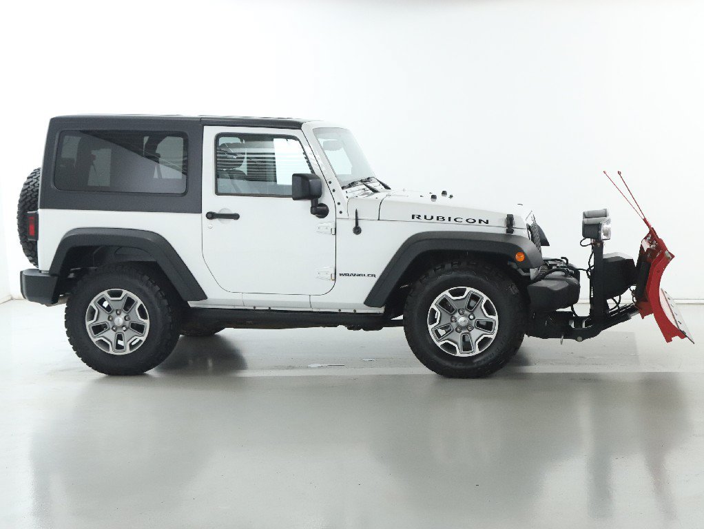 Used 2017 Jeep Wrangler Rubicon w/ Connectivity Group AWD/4WD image 10