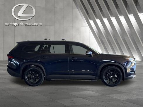 Used 2026 Toyota Grand Highlander FWD image 4