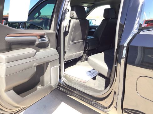 Used 2025 GMC Sierra 1500 SLT AWD/4WD image 12