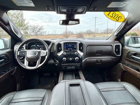Used 2021 GMC Sierra 1500 Denali w/ Driver Alert Package II image 25