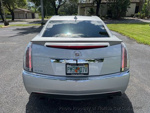 Used 2011 Cadillac CTS Performance w/ CTS Appearance Package image 6