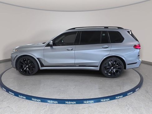 Used 2024 BMW X7 xDrive40i w/ Executive Package AWD/4WD image 11