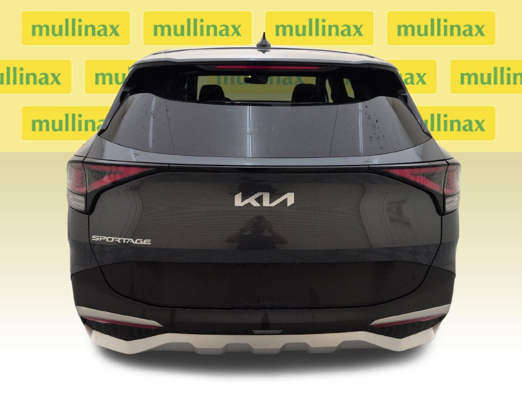 Used 2024 Kia Sportage LX FWD image 29