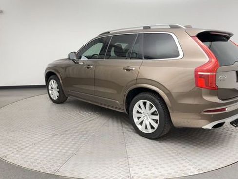 Used 2016 Volvo XC90 T6 Momentum w/ Momentum Plus Package image 4