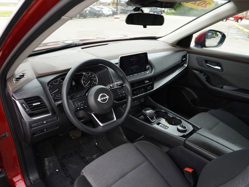 Used 2023 Nissan Rogue SV AWD/4WD image 25