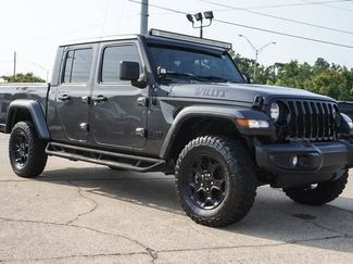 Used 2023 Jeep Gladiator Sport AWD/4WD video 2