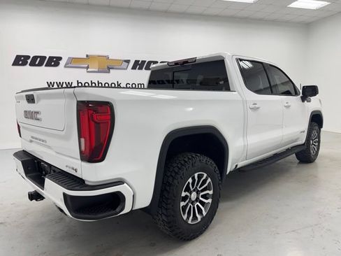 Used 2021 GMC Sierra 1500 AT4 w/ AT4 Premium Package AWD/4WD image 5