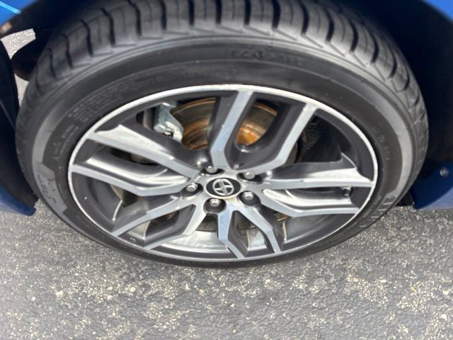 Used 2014 Scion tC FWD image 25
