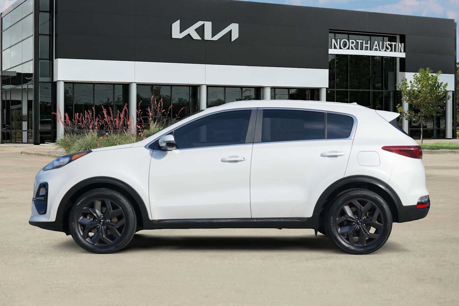 Certified 2021 Kia Sportage S FWD image 3