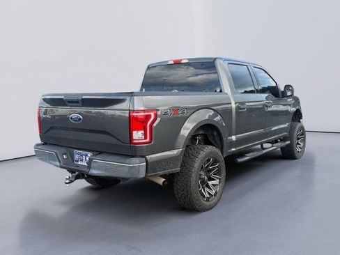 Used 2017 Ford F150 XLT AWD/4WD image 3