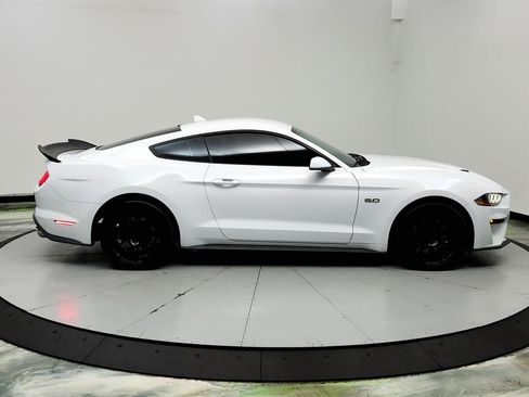 Used 2020 Ford Mustang GT RWD image 4