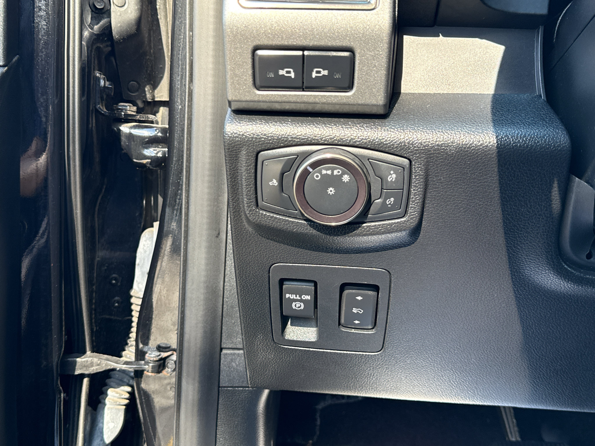 Used 2019 Ford F150 Raptor w/ Equipment Group 802A Luxury AWD/4WD image 20