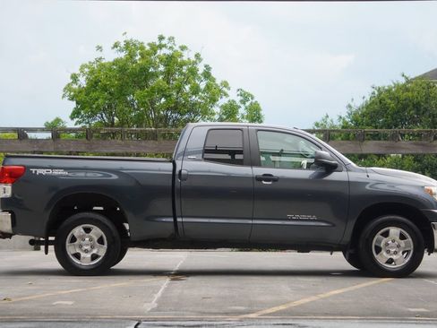Used 2010 Toyota Tundra 4x4 Double Cab image 27