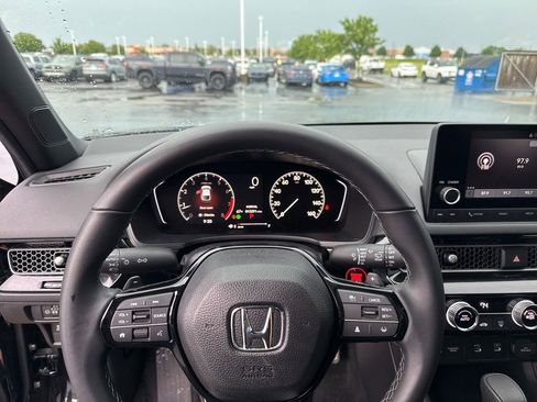 Used 2026 Honda Civic Sport image 13