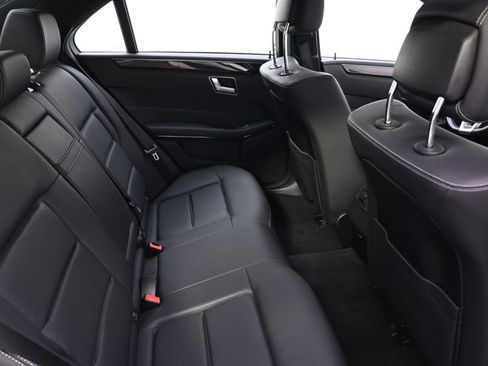 Used 2016 Mercedes-Benz E 350 4MATIC Sedan image 14