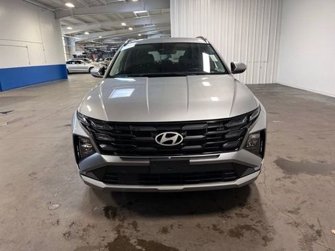 Used 2025 Hyundai Tucson SEL FWD image 8