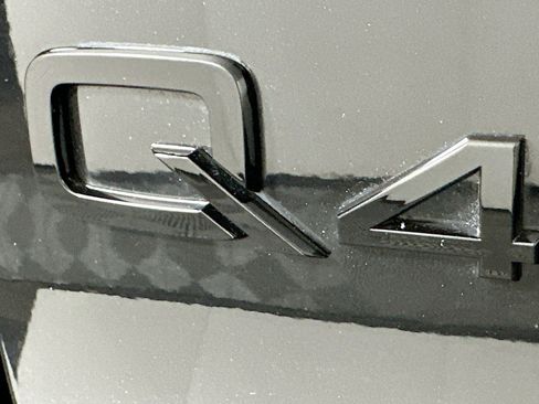 Used 2023 Audi Q4 e-tron Premium Plus AWD/4WD image 10