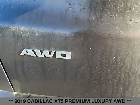 Used 2019 Cadillac XT5 Premium Luxury w/ LPO, Black Ice Package image 15
