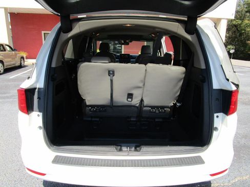 Used 2018 Honda Odyssey EX-L image 23