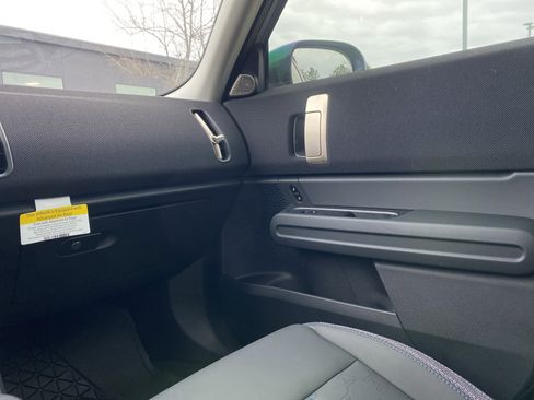 Used 2025 MINI Cooper Countryman S w/ Comfort Package Max image 17