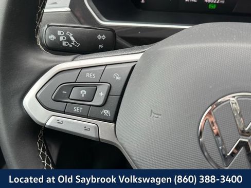 Certified 2024 Volkswagen Tiguan SE AWD/4WD image 38