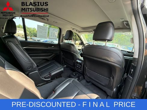 Used 2023 Jeep Grand Cherokee L Limited AWD/4WD image 42
