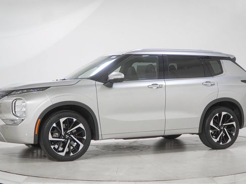 Used 2022 Mitsubishi Outlander SEL AWD/4WD image 5