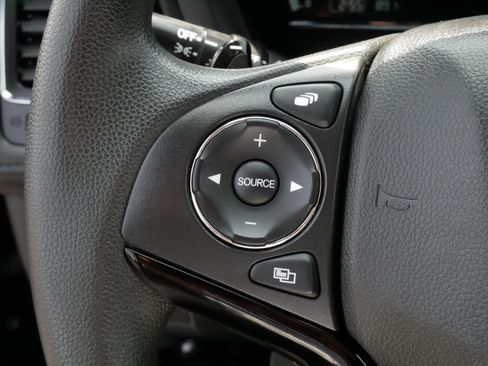Used 2021 Honda HR-V EX image 27