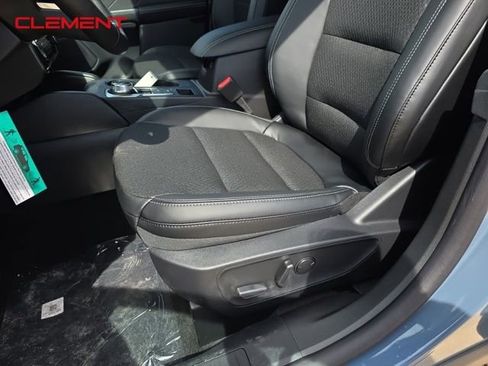 New 2025 Ford Escape SE image 26