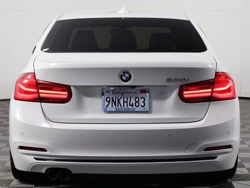 Used 2018 BMW 330i Sedan RWD image 5