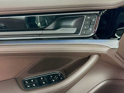 New 2026 Porsche Panamera 4 image 14