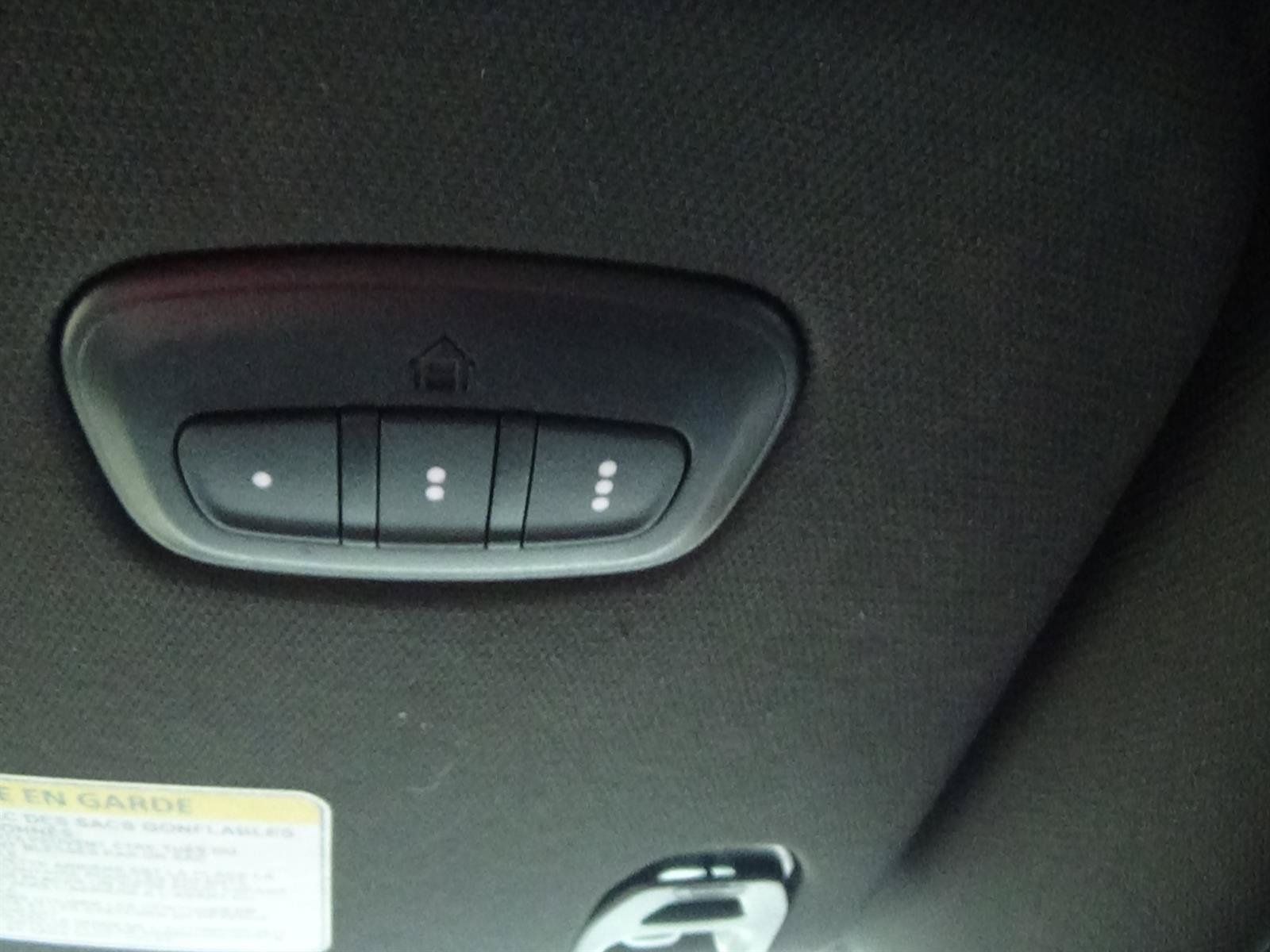Used 2025 RAM 1500 Big Horn AWD/4WD image 32