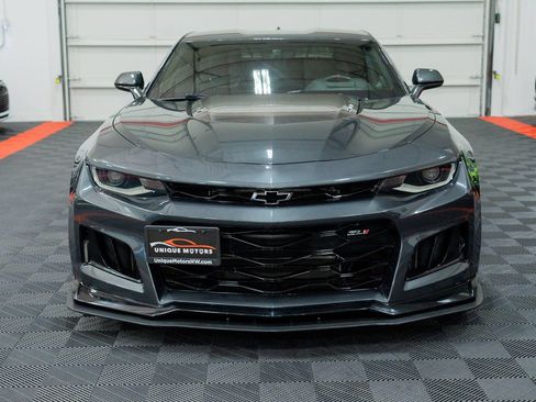 Used 2018 Chevrolet Camaro ZL1 RWD image 2