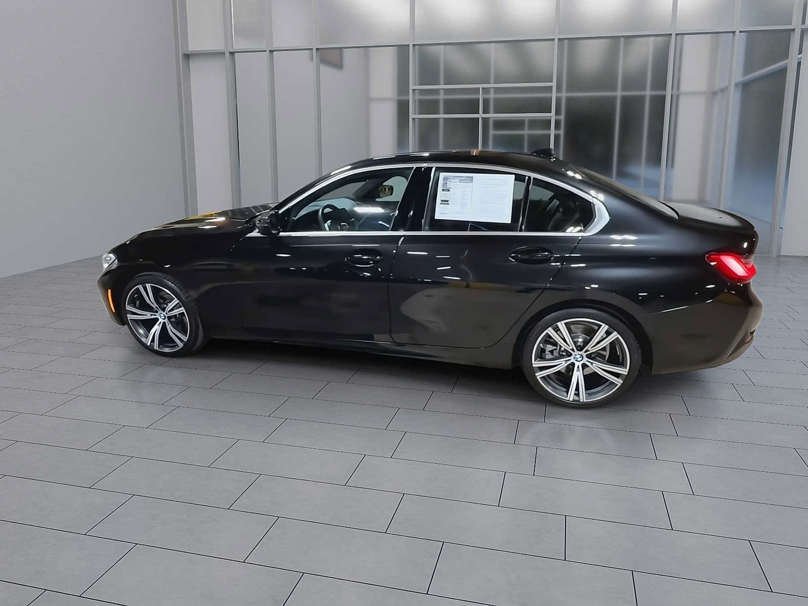Used 2020 BMW 330i xDrive Sedan w/ Convenience Package AWD/4WD image 6