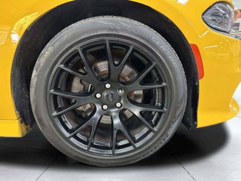 Used 2017 Dodge Charger R/T RWD image 57