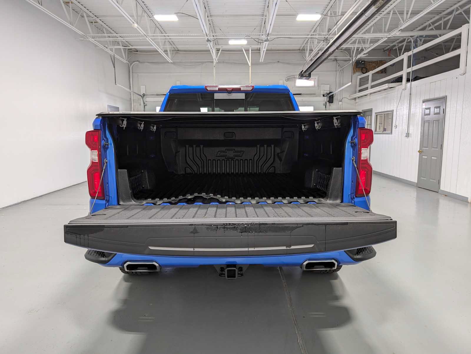 Used 2025 Chevrolet Silverado 1500 RST w/ Convenience Package II AWD/4WD image 43
