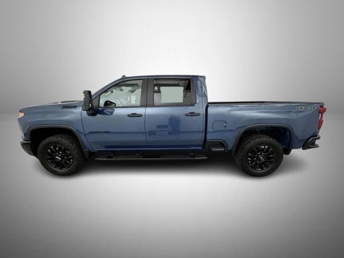 Used 2026 Chevrolet Silverado 2500 Custom w/ Custom Value Package AWD/4WD image 8
