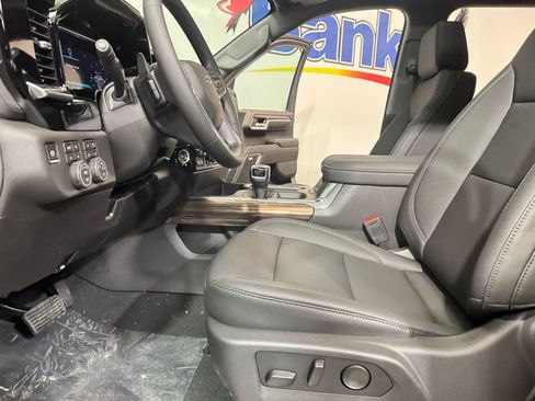 New 2026 Chevrolet Silverado 1500 RST w/ RST All Star Premium Package AWD/4WD image 8