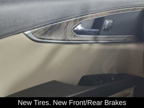 Used 2018 Lincoln MKX Reserve image 29