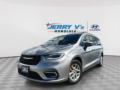 Used 2021 Chrysler Pacifica Touring-L