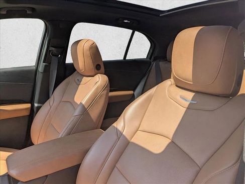 Used 2021 Cadillac XT4 Premium Luxury FWD image 11