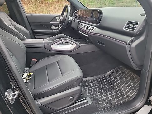 Used 2025 Mercedes-Benz GLE 350 4MATIC image 15