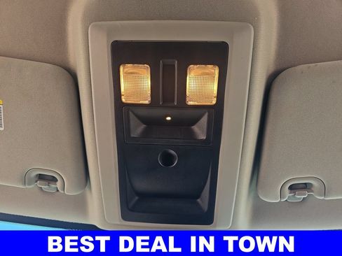 Used 2022 RAM 1500 Classic SLT w/ Electronics Group AWD/4WD image 30