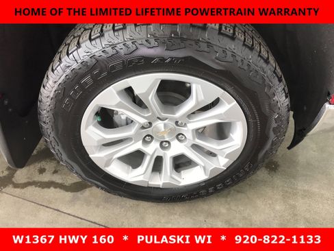 Used 2023 Chevrolet Silverado 1500 LTZ w/ Technology Package AWD/4WD image 3