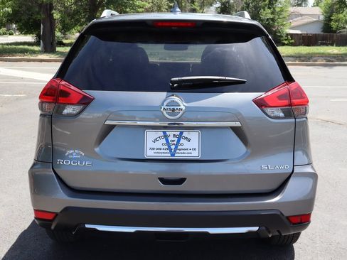 Used 2018 Nissan Rogue SL AWD/4WD image 6