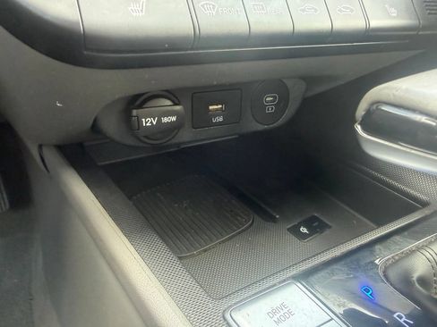 Used 2024 Hyundai Elantra SEL w/ Convenience Package FWD image 27