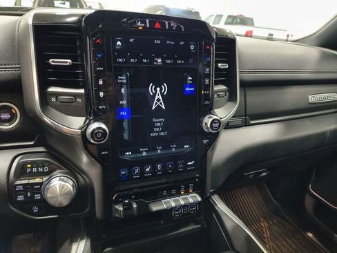 Used 2021 RAM 1500 Laramie AWD/4WD image 8