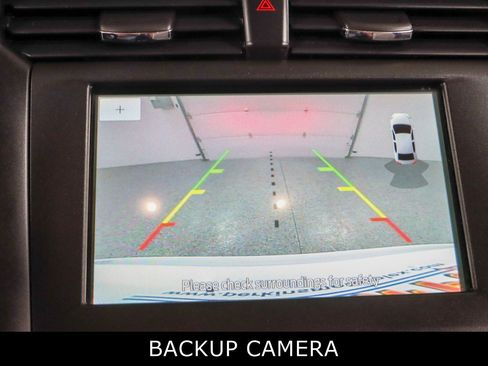 Used 2020 Ford Fusion SE w/ Equipment Group 151A image 19