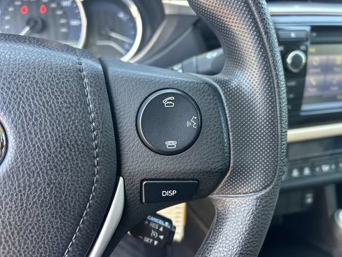 Used 2016 Toyota Corolla LE FWD image 23