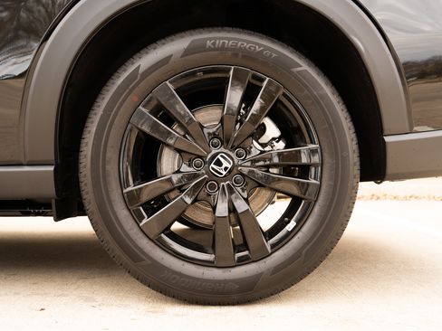 Certified 2026 Honda HR-V Sport image 15